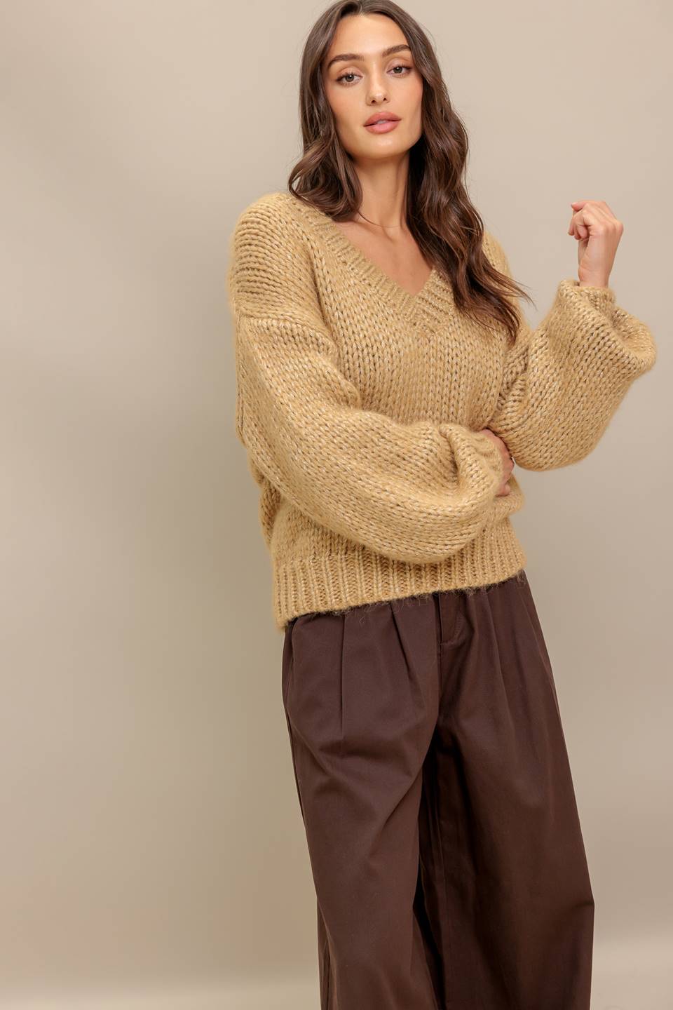 EARTHY TOUCH SWEATER KNIT TOP