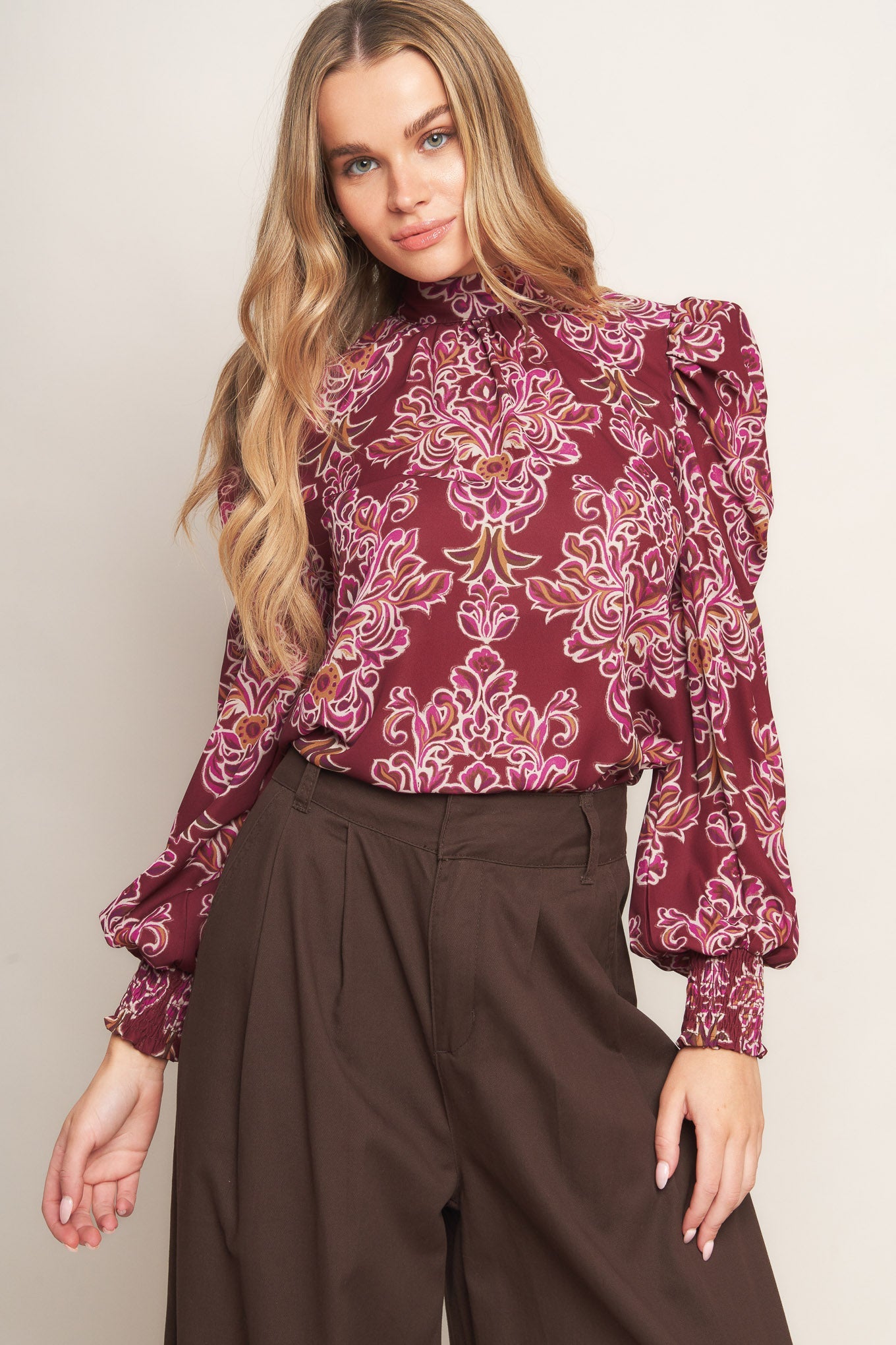 FLOATING ON BY WOVEN TOP