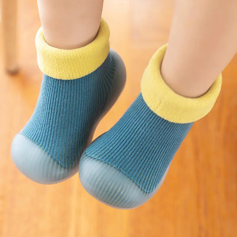 Super Warm Socks Shoes for Kids - # GIAA71310009