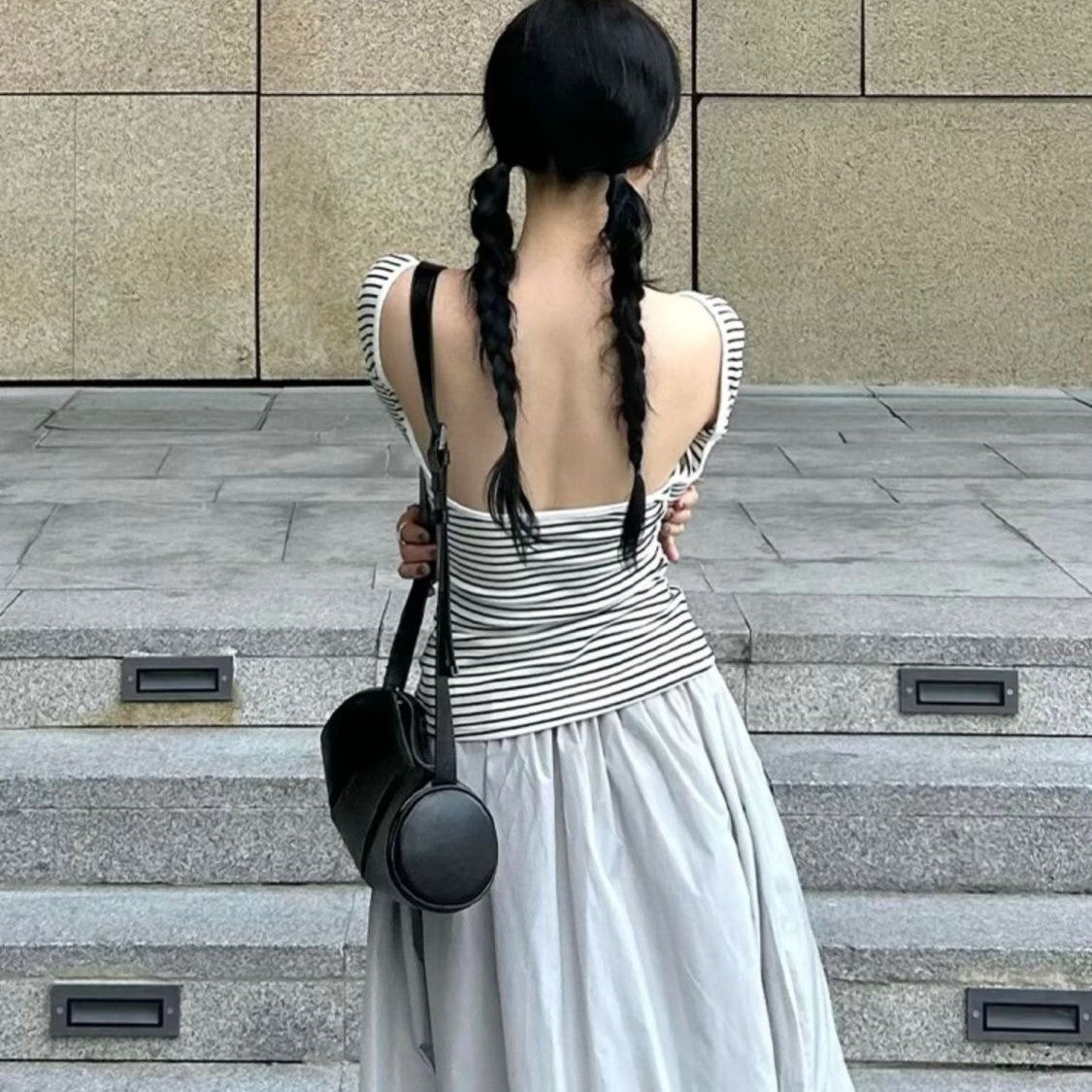 Elegant Folded Cylinder Bag - Stylish Small Pillow Bag & Casual Crossbody Bag for Women | Fashion Retro Design hobo