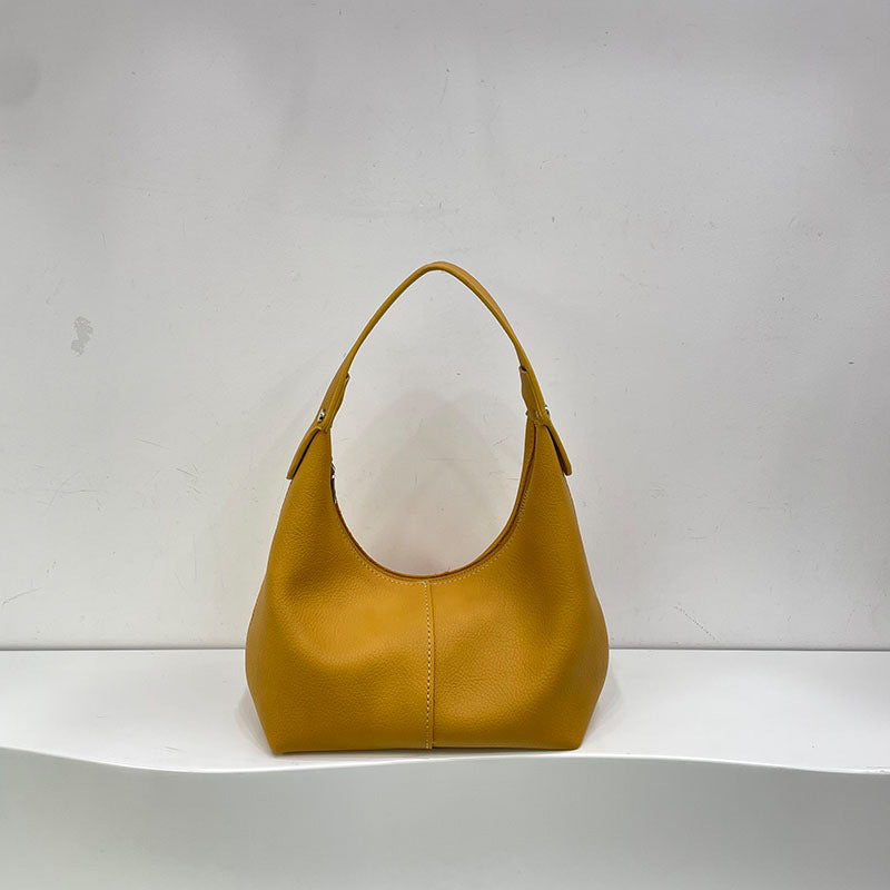 Chic Small Shoulder Bag – Versatile Armpit Bag for Autumn and Winter Commuters, Stylish Women's Hobo Handbag