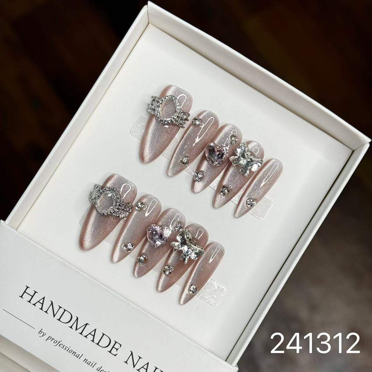 1031- Handmade press on nails fake nails removable