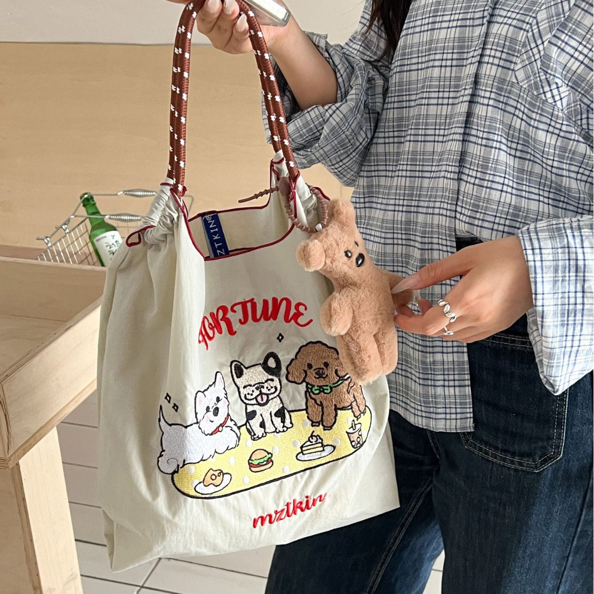 Cartoon embroidered shopping bag doggy pattern, nylon tote bag, fashion commuter large capacity shoulder bag
