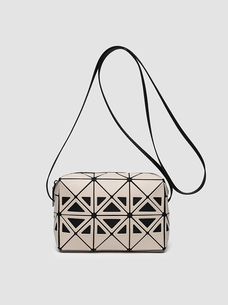 Fashion mini square box, hollow geometric design splicing crossbody bag, fashion commuter shoulder Crossbody bag, small square purse