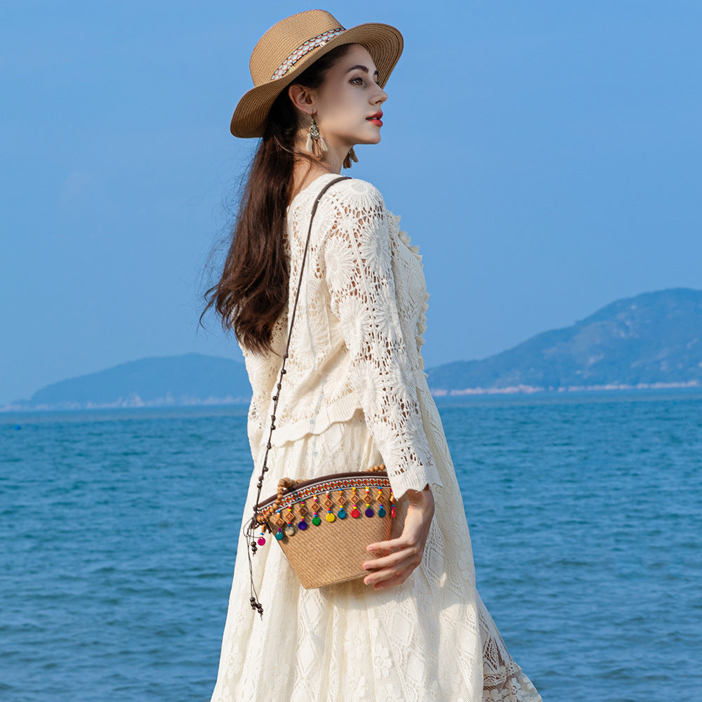 Holiday small straw bag, shoulder bag women's beach bag, small woven bag large capacity handbag hobo