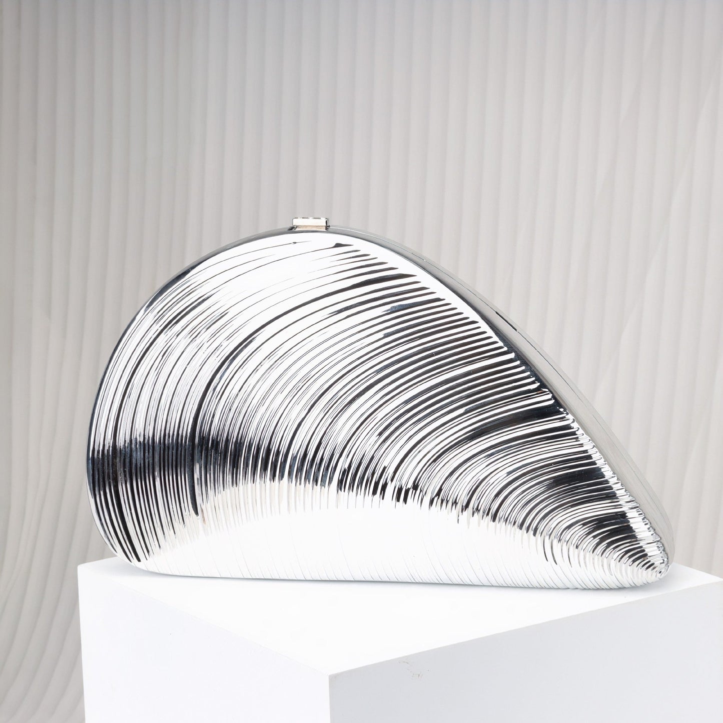 Gold Neocrylic Dinner Bag Shell Dinner Bag Crossbody Chain Shinny evening Clutch Purse Party, Prom Bag, Party Purse, Prom Bags Clutch,