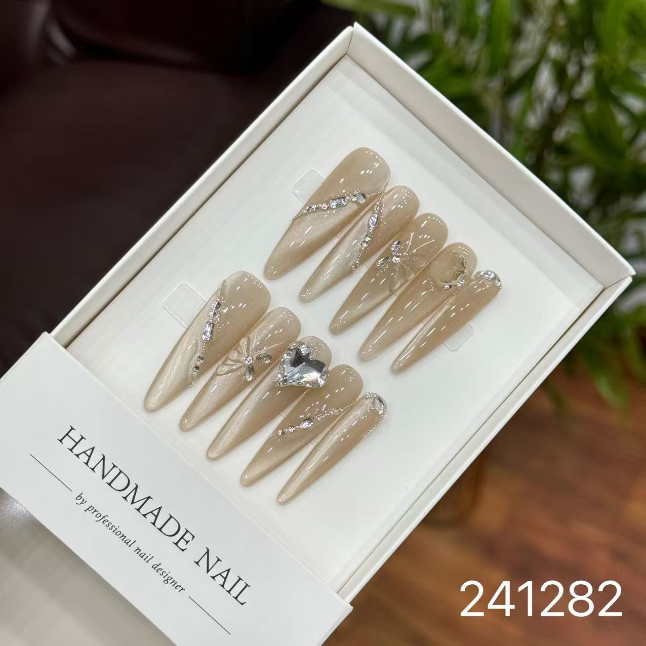 1028- Handmade press on nails fake nails removable