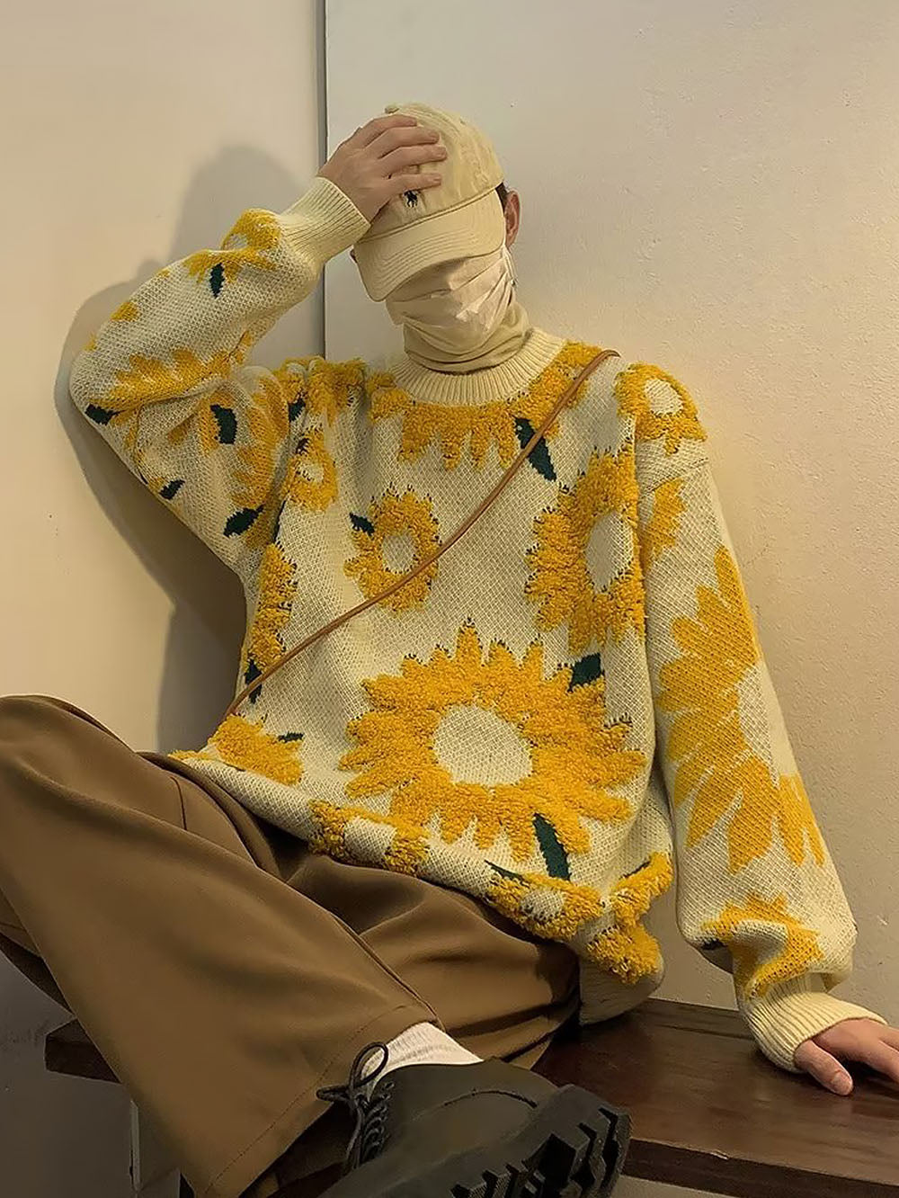 Sunflower Pattern Embroidery Knit Sweater | NCS
