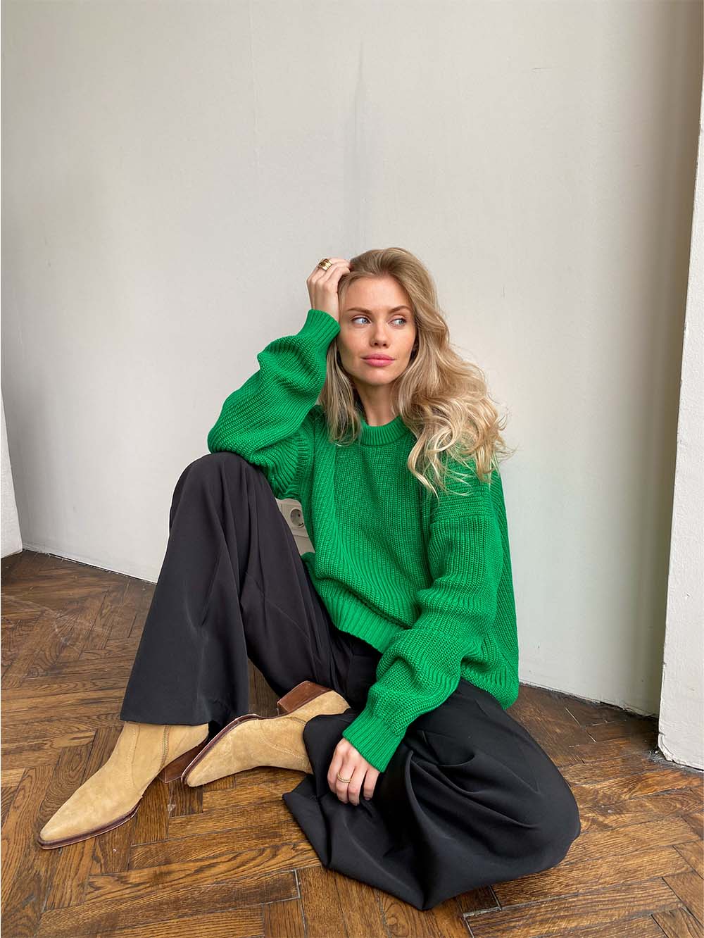 Women's Round Neck Loose Solid Color Sweater | NCS