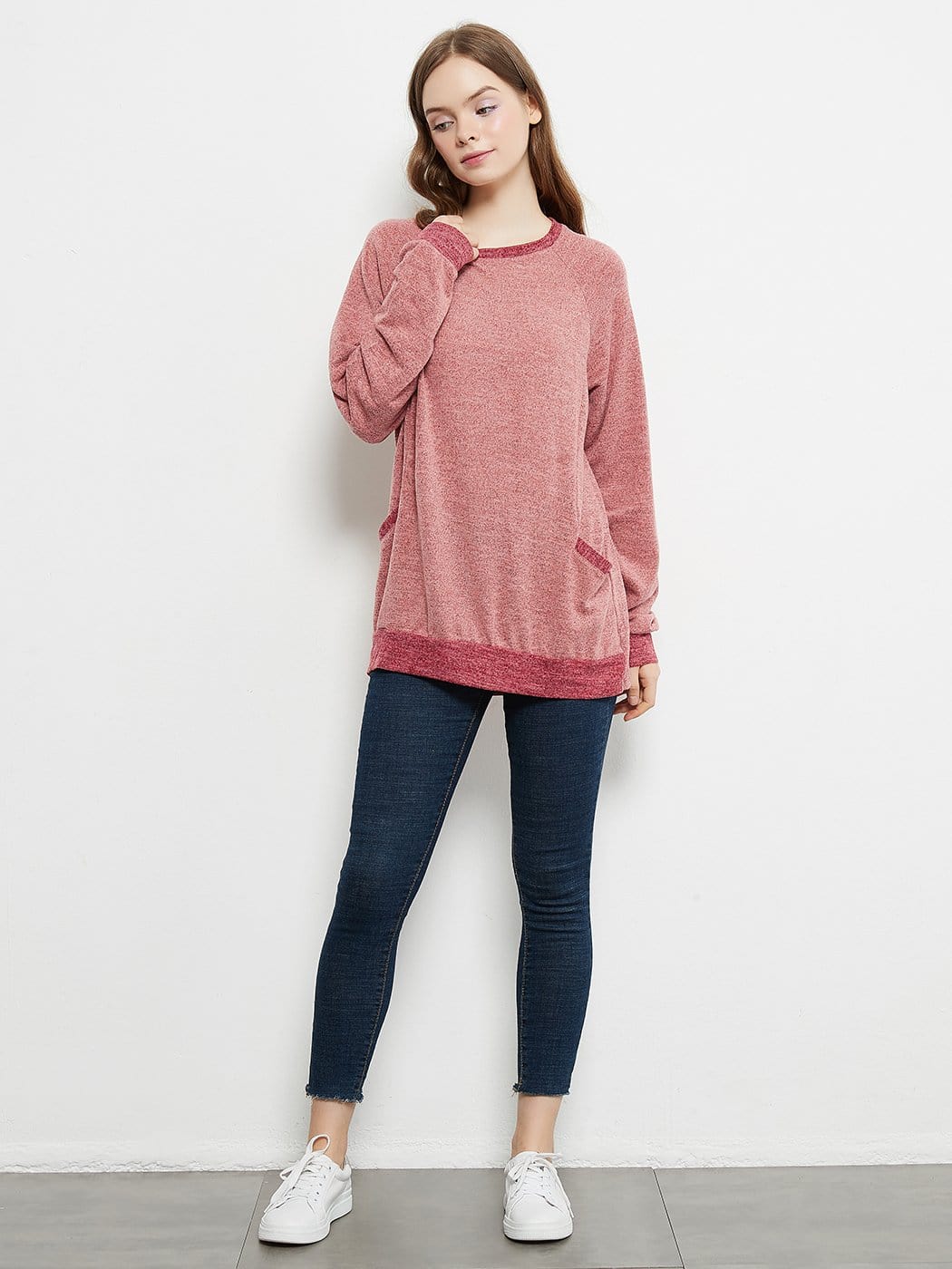 Long Sleeve Round Neck Casual T Shirts Blouses Sweatshirts Tunic Tops with Pocket