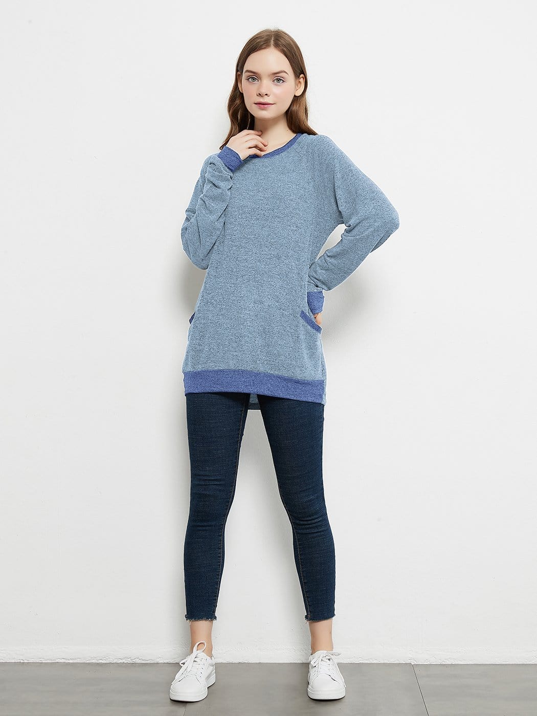 Long Sleeve Round Neck Casual T Shirts Blouses Sweatshirts Tunic Tops with Pocket