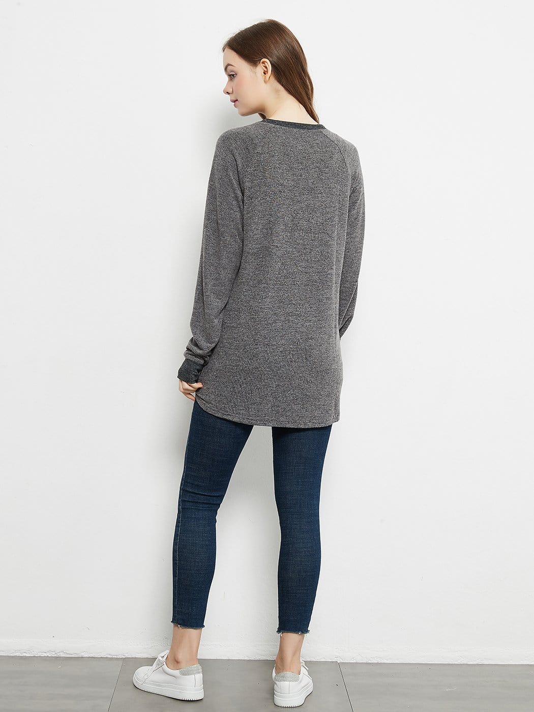 Long Sleeve Round Neck Casual T Shirts Blouses Sweatshirts Tunic Tops with Pocket