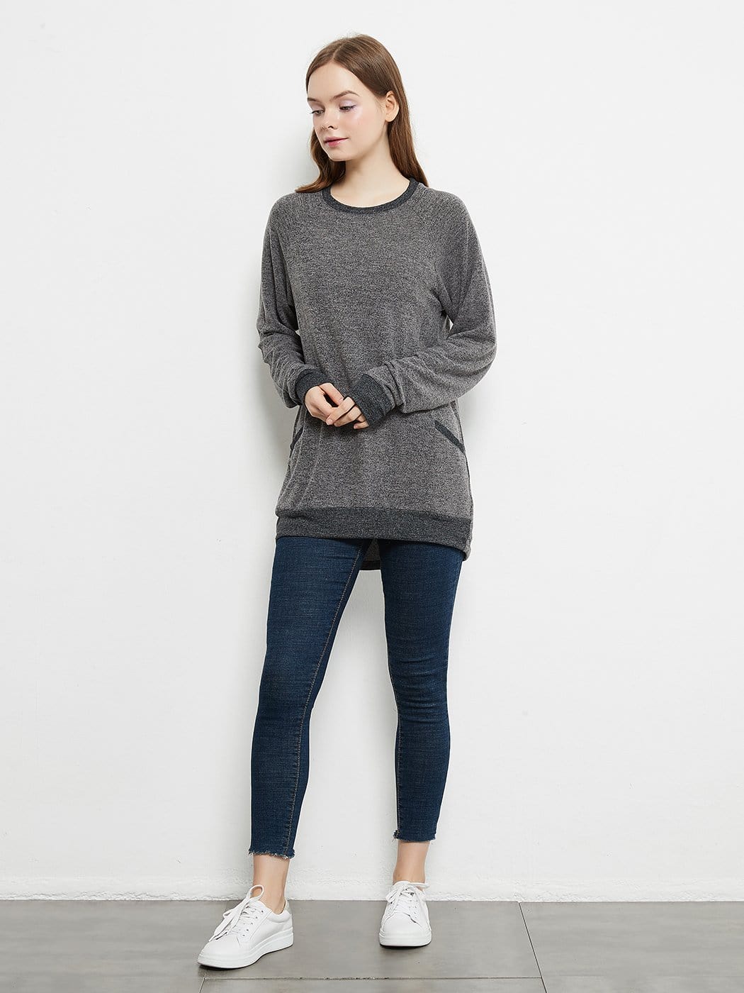 Long Sleeve Round Neck Casual T Shirts Blouses Sweatshirts Tunic Tops with Pocket