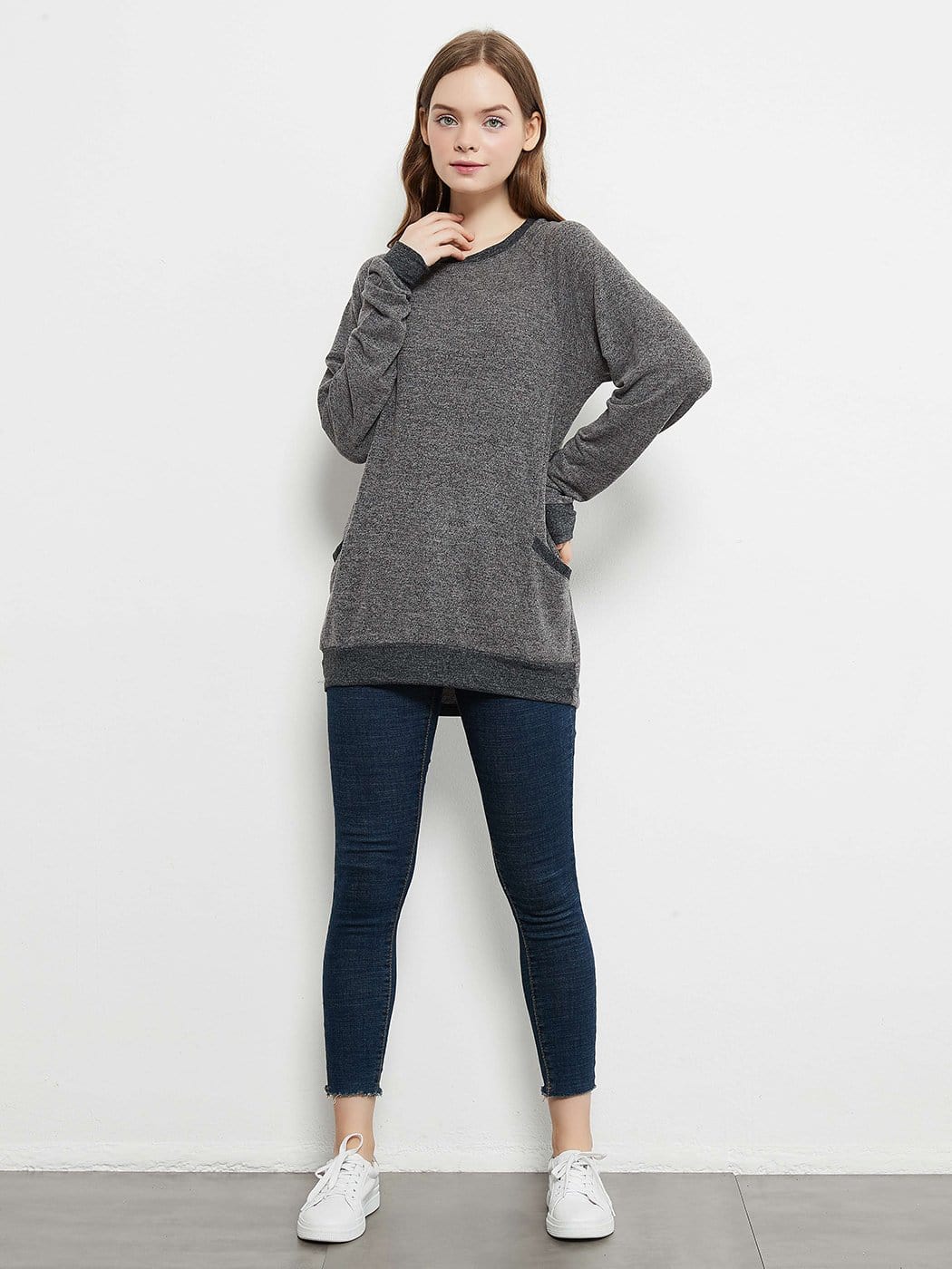 Long Sleeve Round Neck Casual T Shirts Blouses Sweatshirts Tunic Tops with Pocket