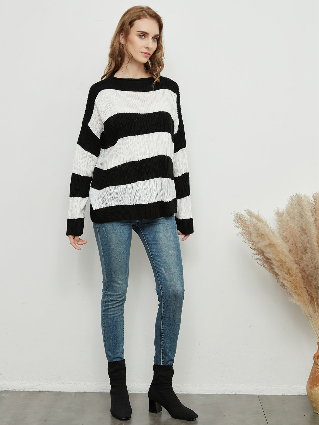 Women Striped Knitted Sweater Crew Neck Long Sleeve Casual Comfy Pullover Tops