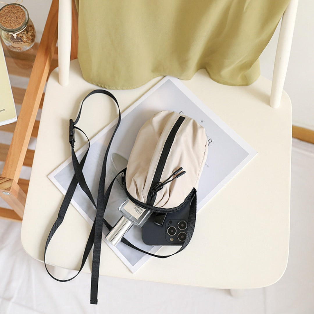 Adorable Mini Mobile Phone Bag for Females – Trendy Versatile Nylon Shopping Small Crossbody Bag