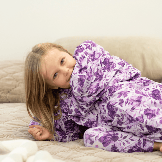 Amelia Bedelia Big Kid Cloud Blanket