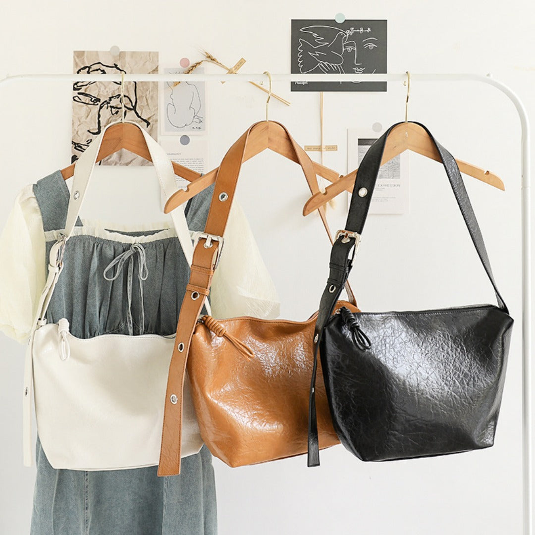 Casual Retro Small Square Bag for Women – Soft Texture PU Wide Shoulder Strap Crossbody Hobo Bag
