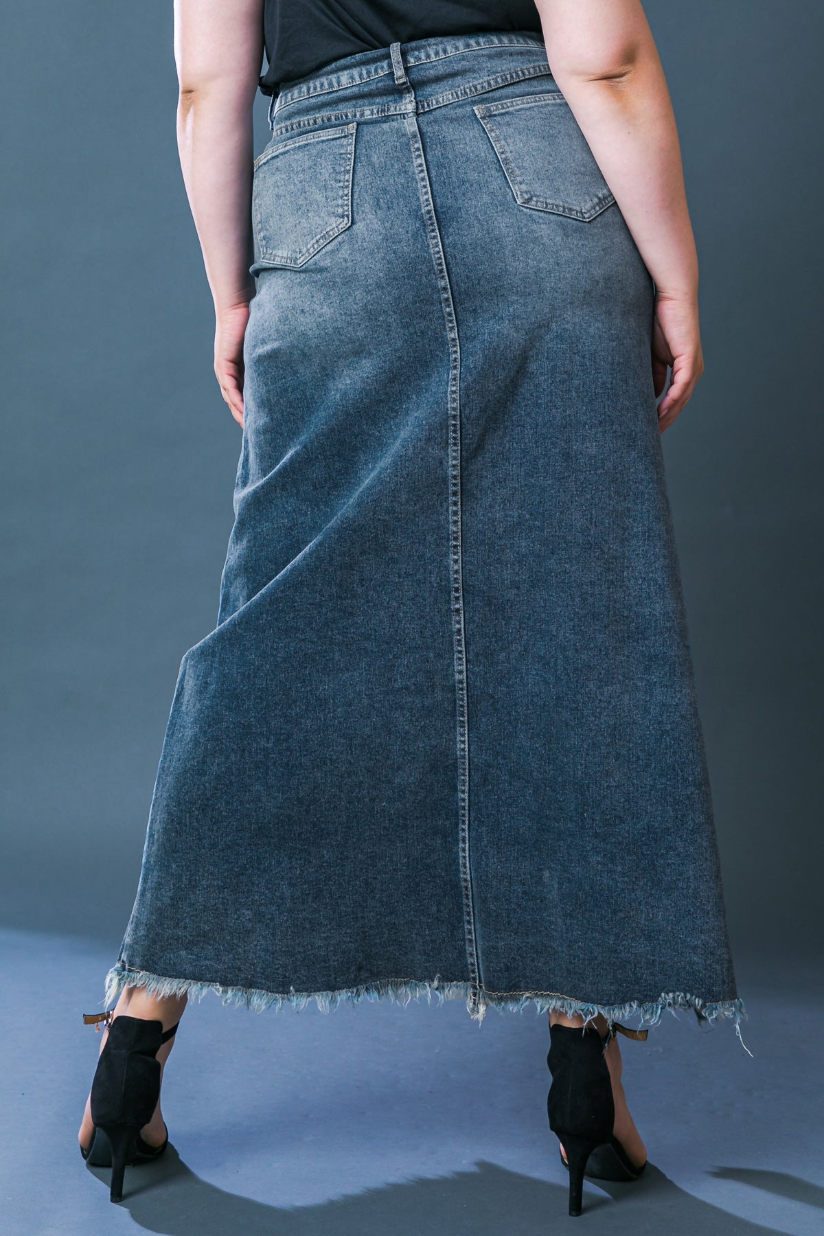 MAJESTIC PERFECTION DENIM SKIRT