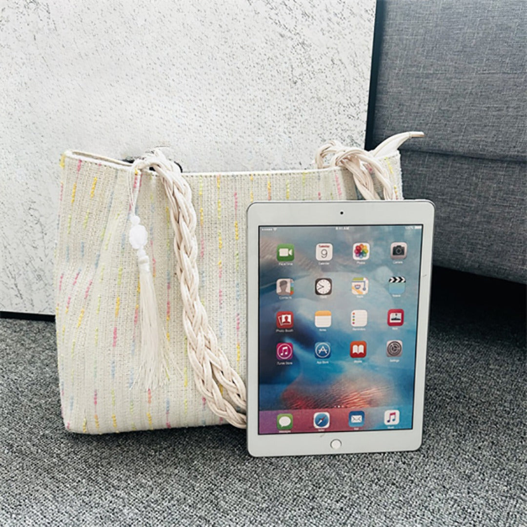 Large Capacity Tote Bag for Women - Perfect Shoulder Bag for Students, Commuters, and Everyday Use