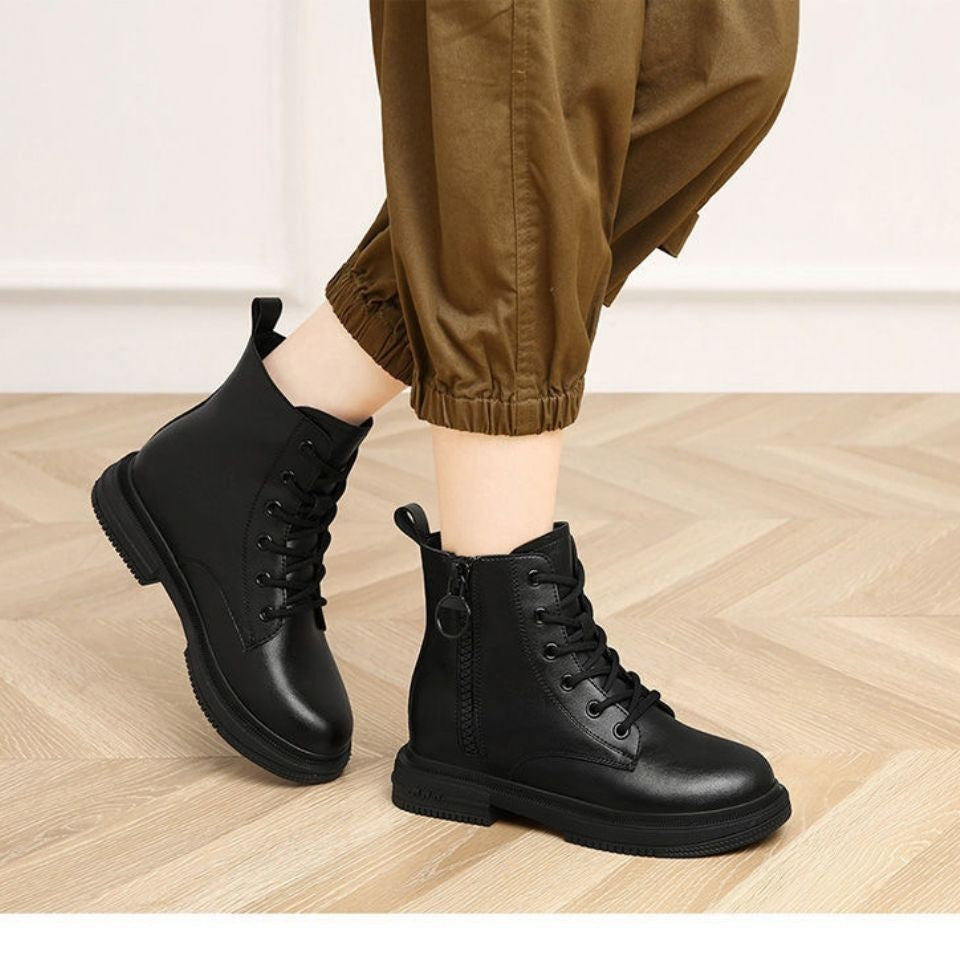 Soft leather moccasins for women