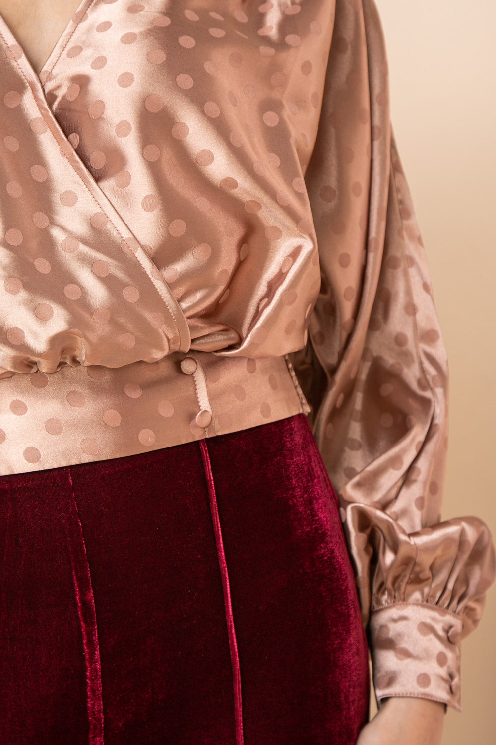 LET YOUR LIGHT SHINE WOVEN TOP