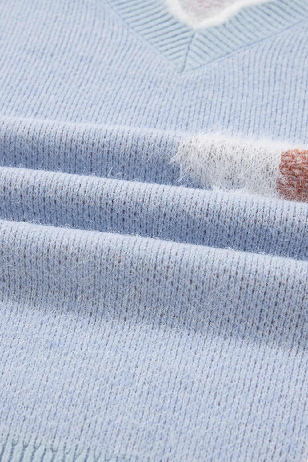 Plus Size Floral Scallop V-Neck Sweater