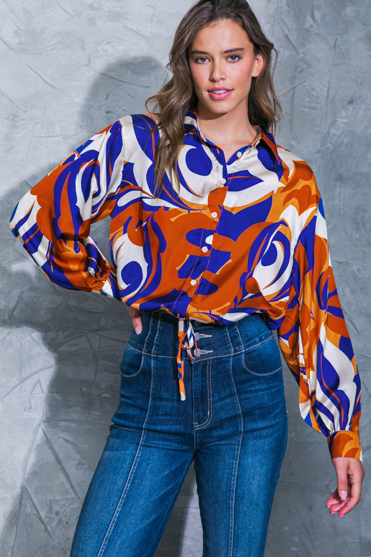 COME AROUND TO YOU WOVEN TOP