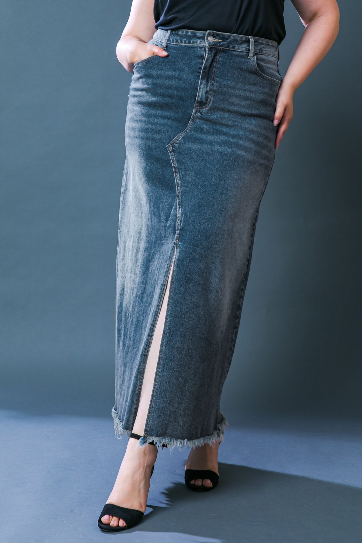MAJESTIC PERFECTION DENIM SKIRT