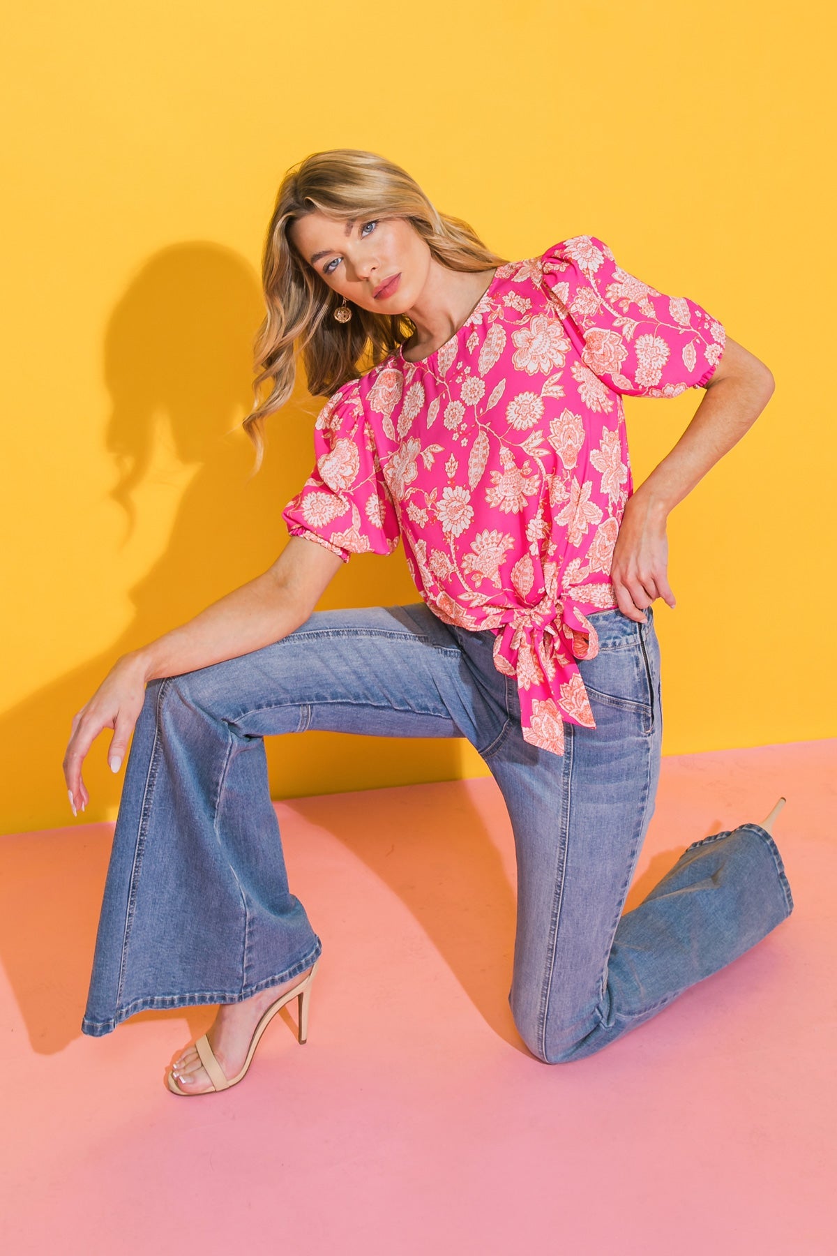 REMARKABLE ENTRANCE WOVEN TOP