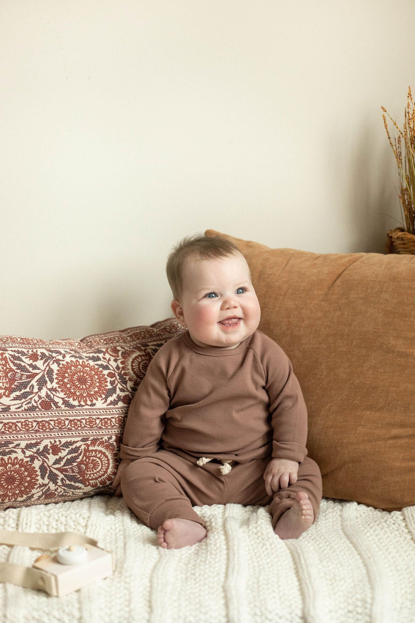 Cozy Ribbed Cotton Set for Kids - Perfect Holiday Gift for Baby and Kids