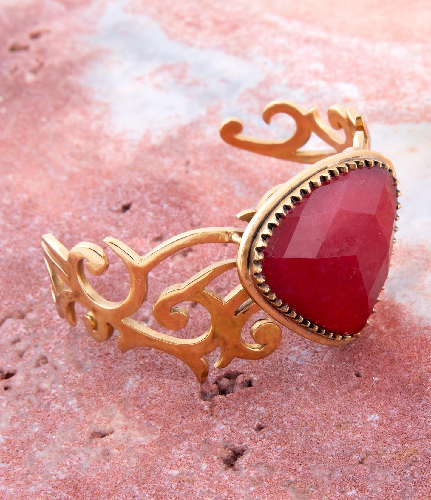 Red Bordeaux Quartz Golden Statement Cuff Bracelet