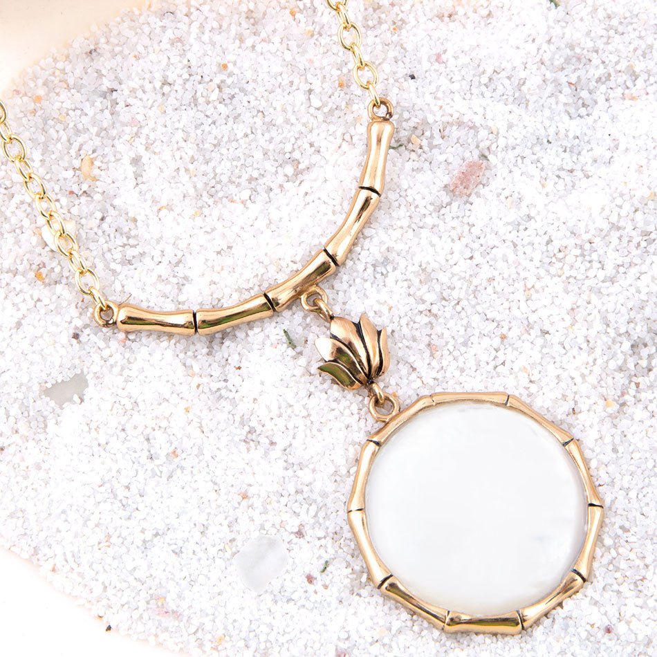 White Mother of Pearl Golden Statement Pendant Necklace
